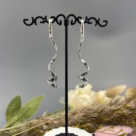 Серебряные серьги Спираль