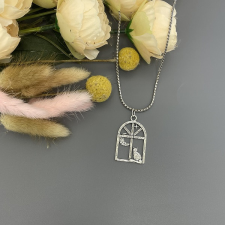 Серебряный кулон Кошка на окошке